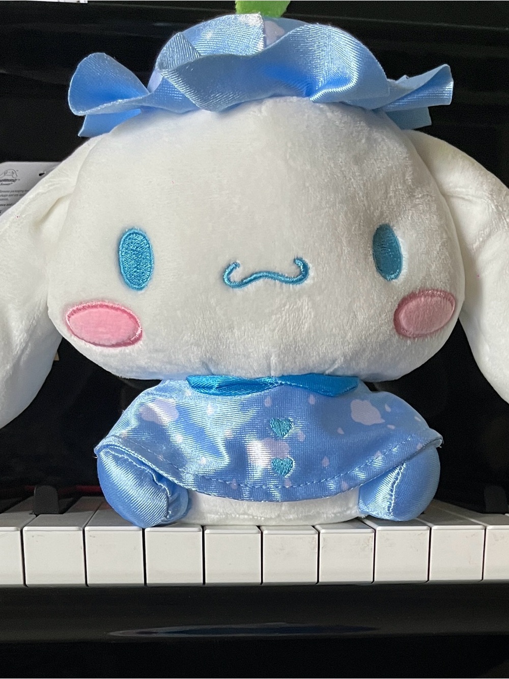 Sanrio Cinnamoroll Plush Toy - White & Light Blue NWT HTF